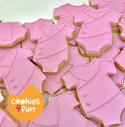 Biscoitos decorados maternidade menina