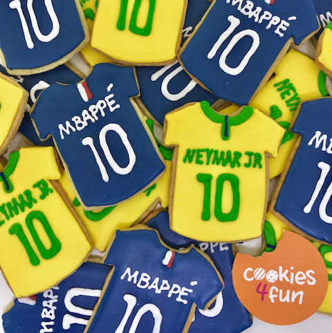 Biscoitos decorados futebol